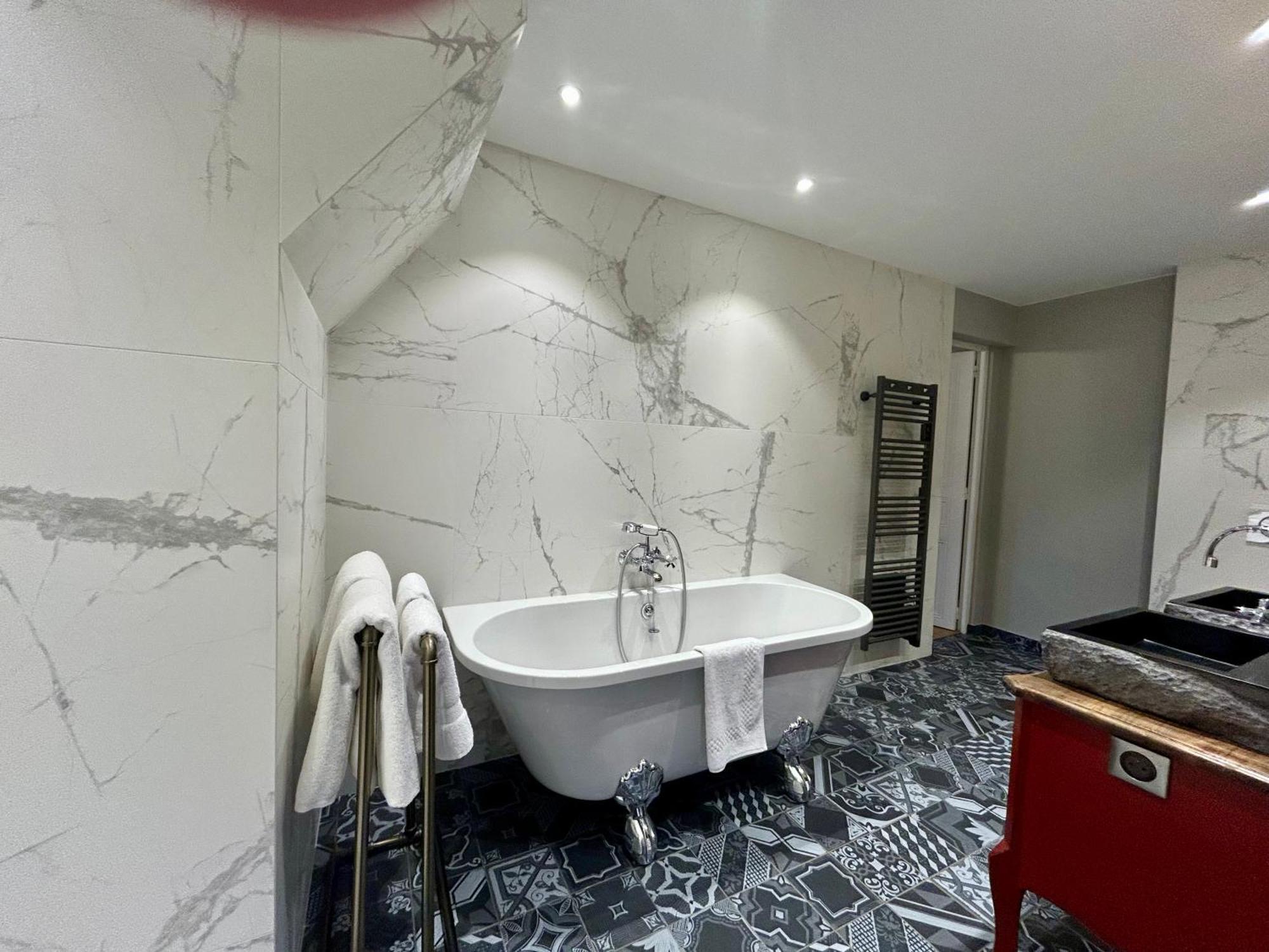 Chateau De La Rive - Suite Prestige - Chambre 2 Personnes Cruet Εξωτερικό φωτογραφία